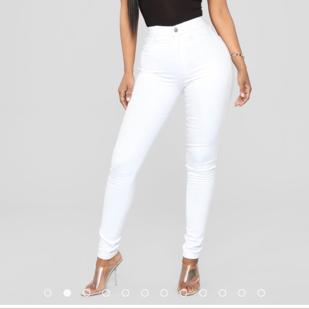 White high waisted jeans